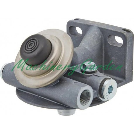 Bomba de combustible Volvo BL714