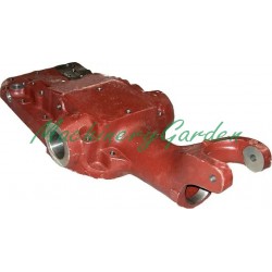 Carcasa tapa elevador Massey Ferguson serie 100 200 300 500 y 600